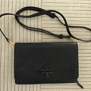 Tory Burch McGraw Wallet Crossbody Bag Black Pebbled Leather Gold Hardware